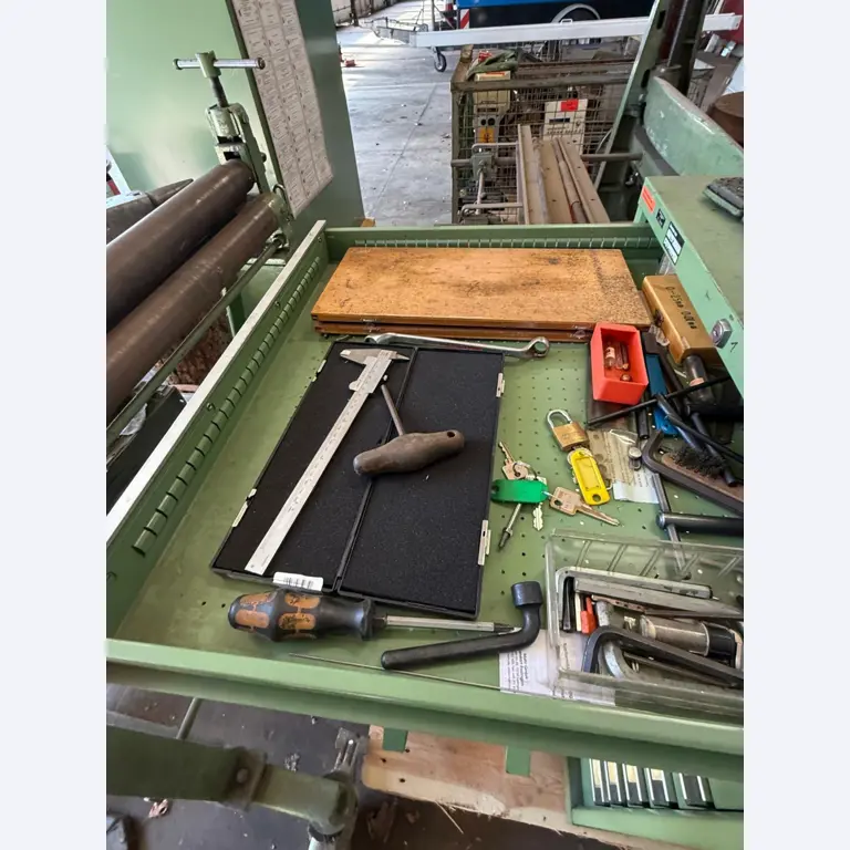 Measuring/testing technology and various workshop equipment-3